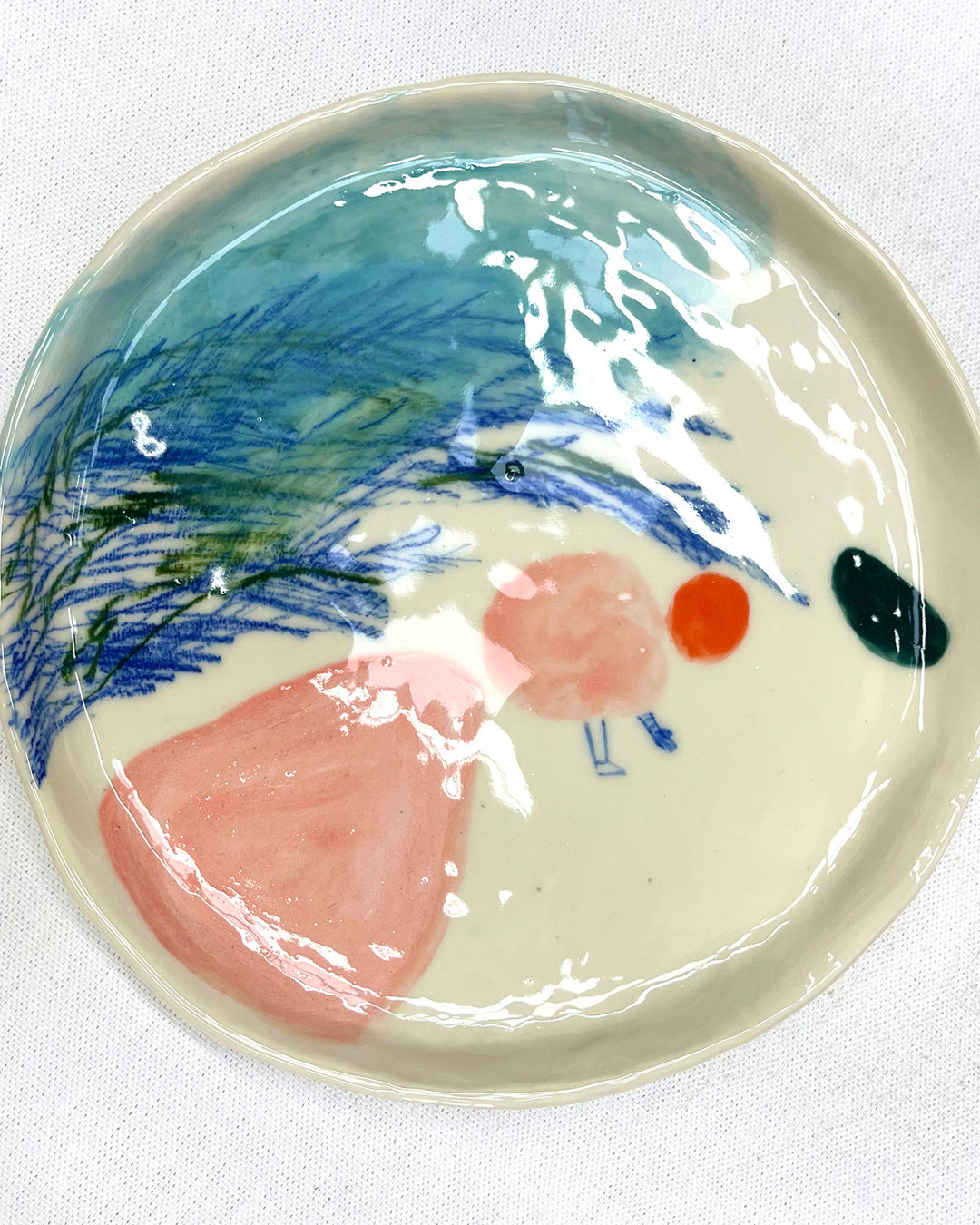 Platos y pintura / Plates and painting